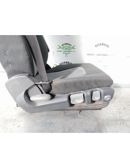 [99060] ASIENTO DELANTERO DERECHO - IVECO STRALIS (AS) (01/2012 - 01/2019)