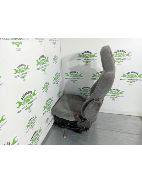 [99859] ASIENTO DELANTERO DERECHO - MITSUBISHI MONTERO (L040)