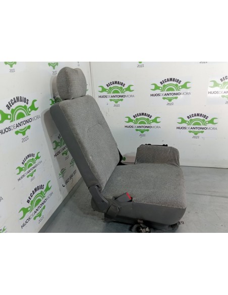 [99872] ASIENTO TERCERA FILA IZQUIERDO - MITSUBISHI MONTERO (L040)
