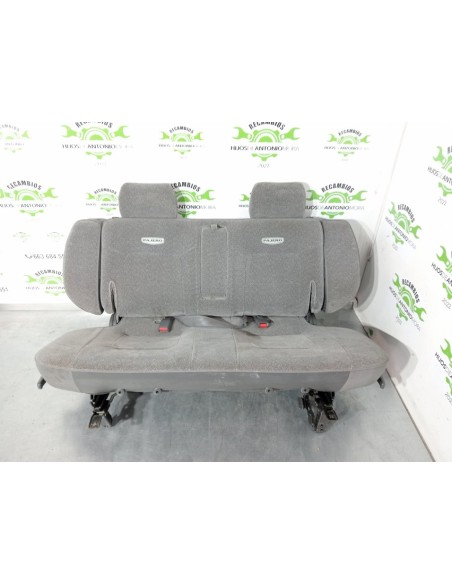 [99861] ASIENTOS TRASEROS - MITSUBISHI MONTERO (L040)