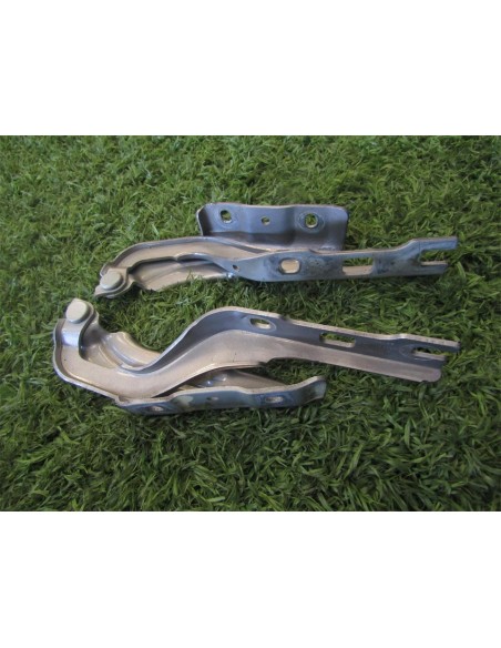 [93192] BISAGRA CAPO - SKODA FABIA