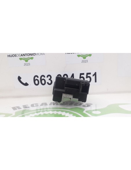[94909] BLOQUEO ELECTRONICO DIRECCION - AUDI A4 BER. (B8)