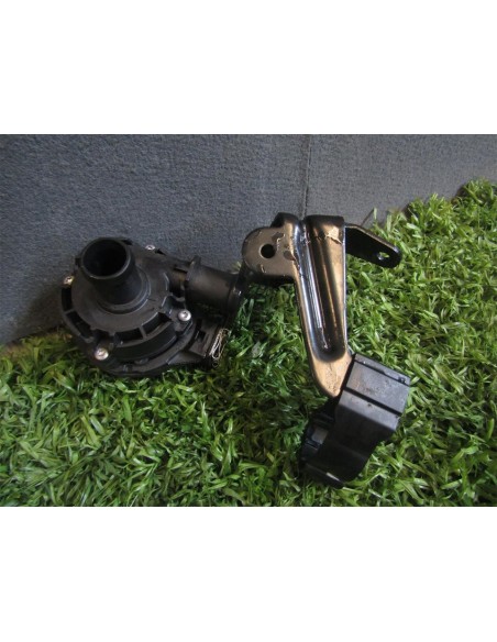 [94063] BOMBA DE AGUA - VOLKSWAGEN T-ROC (01/2017 - 12/2020)