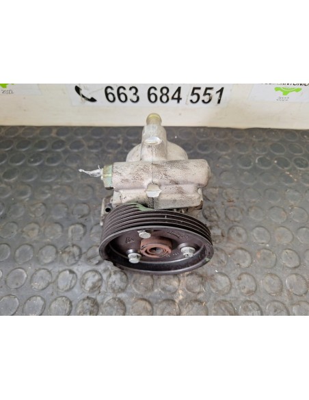 [104681] BOMBA DIRECCION - RENAULT MASTER MAXI CAJA CERRADA (01/2002 - ...)