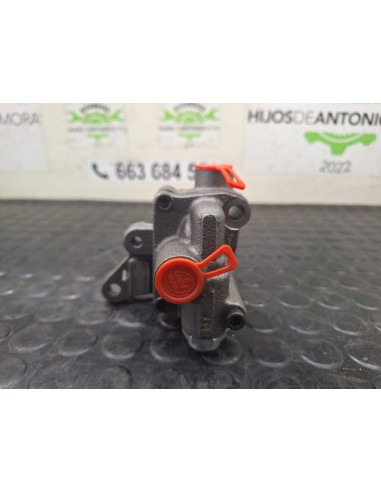 [102074] BOMBA DIRECCION - RENAULT MIDLUM...