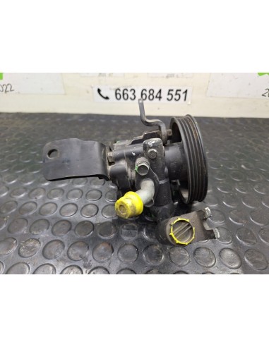 [101640] BOMBA DIRECCION - NISSAN CABSTAR...