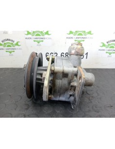[103473] BOMBA DIRECCION - MERCEDES MB 100 D CAJA CERRADA... 2