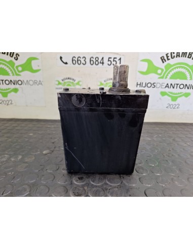 [102843] BOMBA ELEVAR CABINA - RENAULT SERIE T...