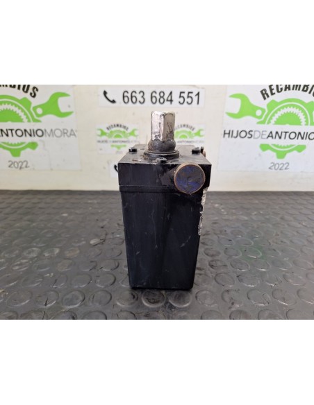 [102843] BOMBA ELEVAR CABINA - RENAULT SERIE T (01/2013 - ...)