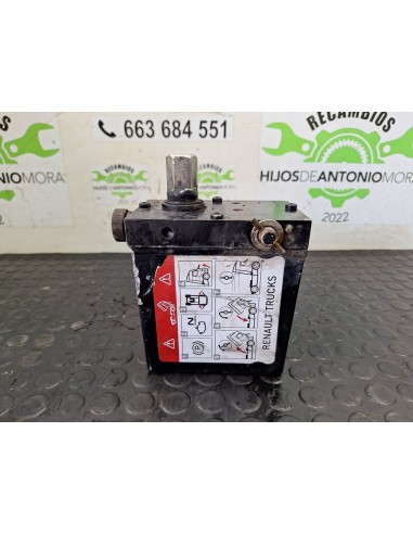 [102843] BOMBA ELEVAR CABINA - RENAULT SERIE T...