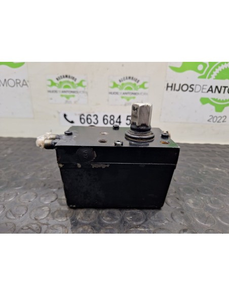 [101476] BOMBA ELEVAR CABINA - RENAULT PREMIUM LANDER (01/2005 - ...)