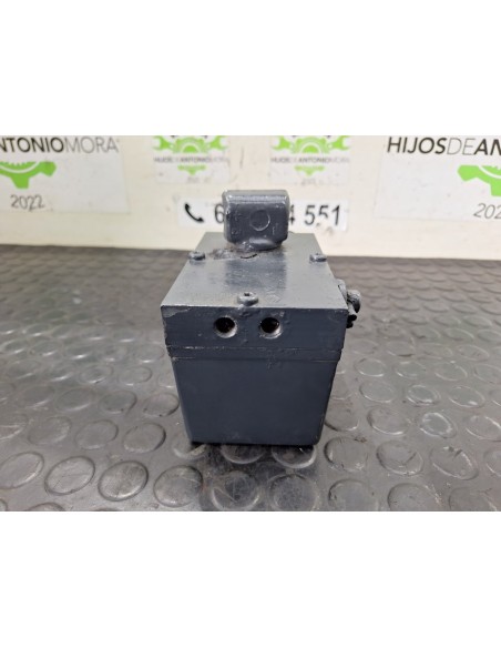 [102575] BOMBA ELEVAR CABINA - RENAULT KERAX 2002 - E3 (01/2002 - 01/2006)