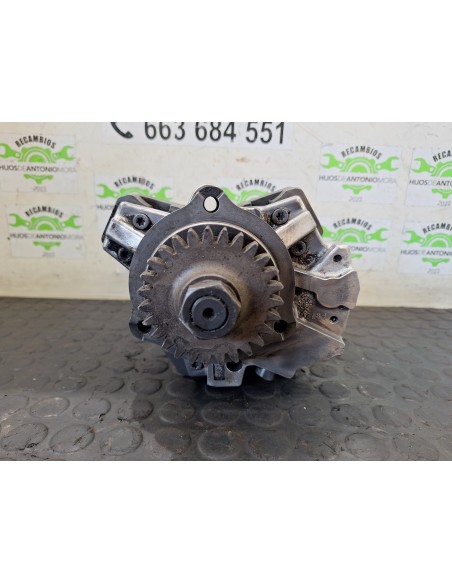 [105815] BOMBA INYECTORA - IVECO EUROCARGO TECTOR (01/2001 - 12/2003)