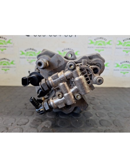 [105815] BOMBA INYECTORA - IVECO EUROCARGO TECTOR (01/2001 - 12/2003)