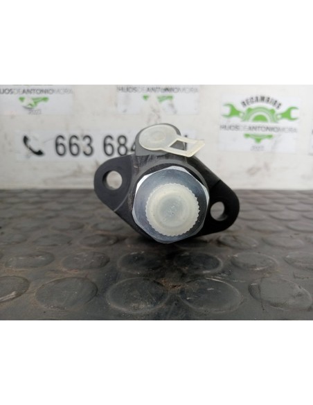 [103933] BOMBA UNITARIA - RENAULT MIDLUM (01/2000 - 12/2013)