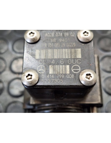 [103663] BOMBA UNITARIA - MERCEDES ATEGO 6-CIL.4X2/BM 970,2,4-6