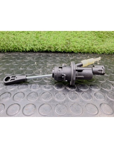 [101780] BOMBIN EMBRAGUE - AUDI A4 BER. (B8)