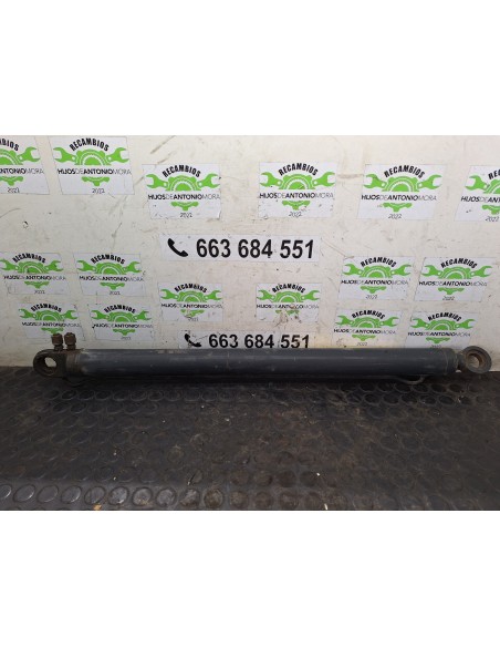 [105627] BOTELLA ELEVAR CABINA - IVECO EUROCARGO TECTOR (01/2001 - 12/2003)