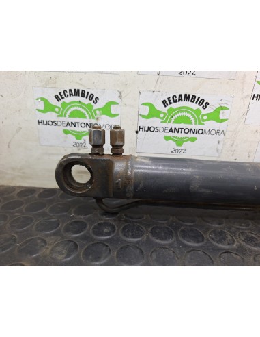 [105627] BOTELLA ELEVAR CABINA - IVECO...