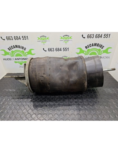 [99806] BOTELLA TRASERA EJE TRASERO - IVECO STRALIS (AS) (01/2012 - 01/2019)