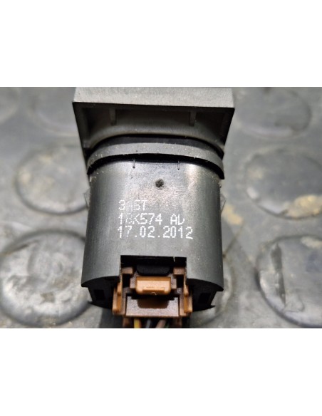 [99547] BOTON - FORD TRANSIT COMBI '06