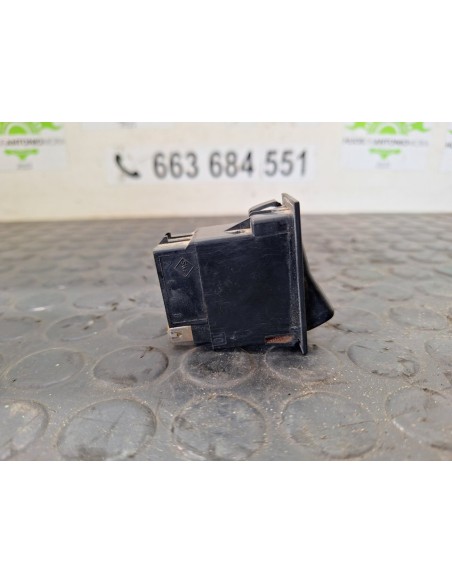 [104261] BOTON - MAN 18-272