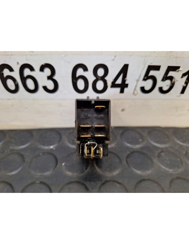 [104261] BOTON - MAN 18-272