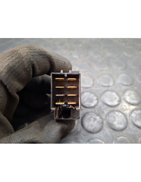 [104257] BOTON - MAN 18-272