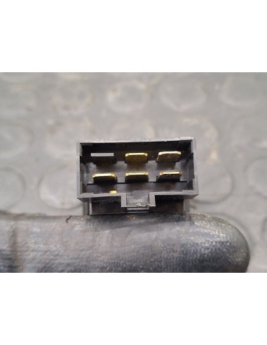 [99854] BOTON - MITSUBISHI MONTERO (L040)