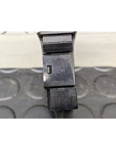 [99854] BOTON - MITSUBISHI MONTERO (L040)