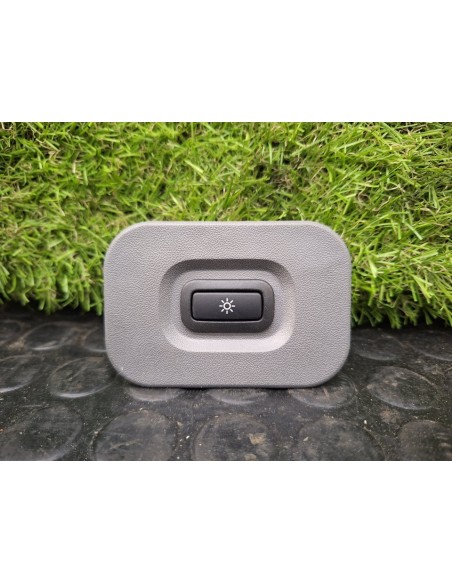 [102166] BOTON - VOLKSWAGEN CRAFTER (01/2019 - ...)