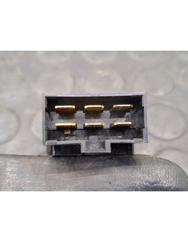 [99856] BOTON - MITSUBISHI MONTERO (L040)