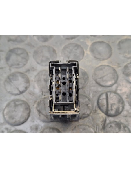 [101159] BOTON - MAN F 2000 19.XXX (01/1995 - 01/2001)