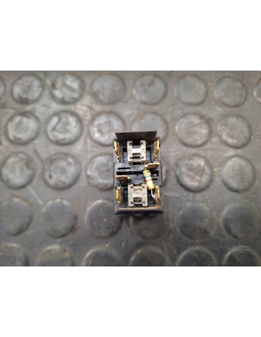 [104258] BOTON - MAN 18-272