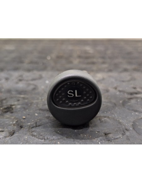 [106523] BOTON - IVECO STRALIS (AS) (01/2012 - 01/2019)