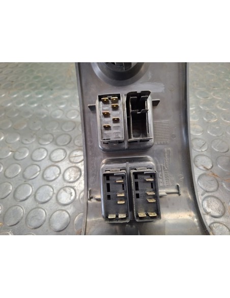 [102495] BOTONERA - DAF SERIE CF 85 DESDE 01