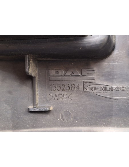 [102495] BOTONERA - DAF SERIE CF 85 DESDE 01