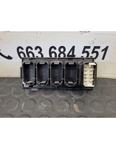 [105704] BOTONERA - SCANIA SERIE 4 (P/R 94 G)...