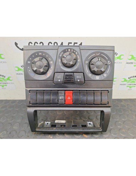 [103536] BOTONERA - IVECO DAILY CAJA CERRADA