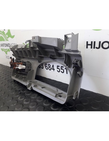 [97675] BOTONERA - OPEL VIVARO FURGÓN