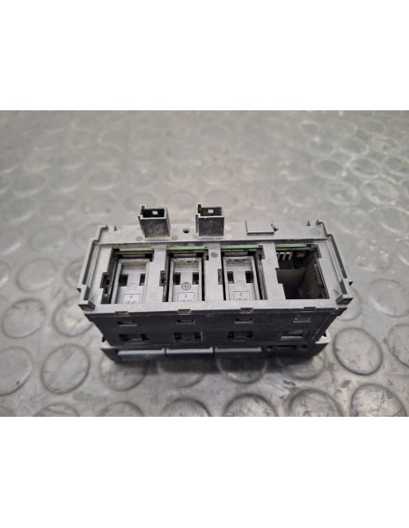 [100564] BOTONERA - MERCEDES ACTROS 5 L-FAHRERHAUS 2-ACHSER BM 963