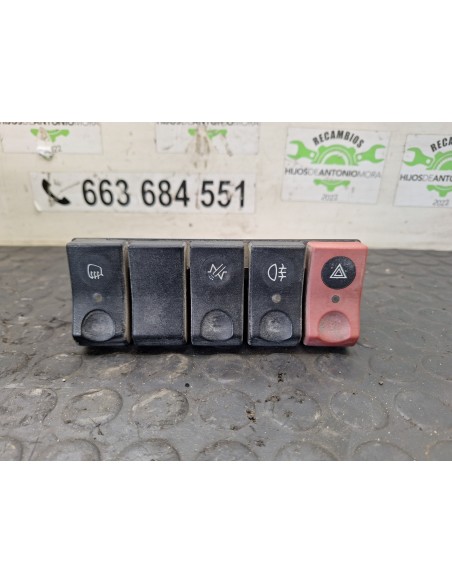 [106099] BOTONERA - RENAULT HR XXX.18/26 PREMIUM 01 - (01/2001 - 12/2006)