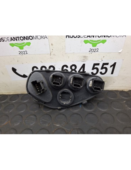 [106520] BOTONERA - IVECO STRALIS (AS) (01/2012 - 01/2019)