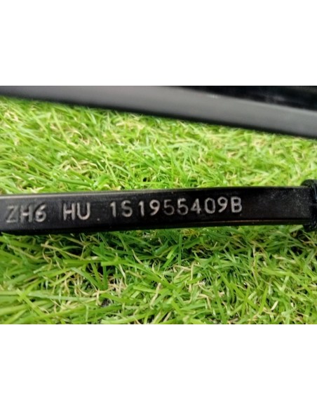 [96396] BRAZO LIMPIA - VOLKSWAGEN UP! (122) (01/2016 - 12/2018)