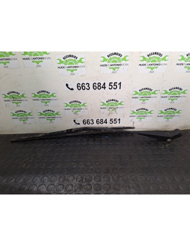 [104940] BRAZO LIMPIA - IVECO DAILY CAJA...