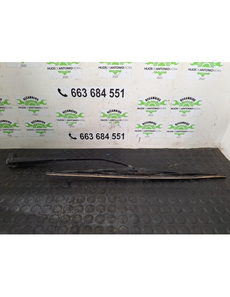 [104941] BRAZO LIMPIA - IVECO DAILY CAJA ABIERTA / VOLQUETE (01/1989 - 01/1999)