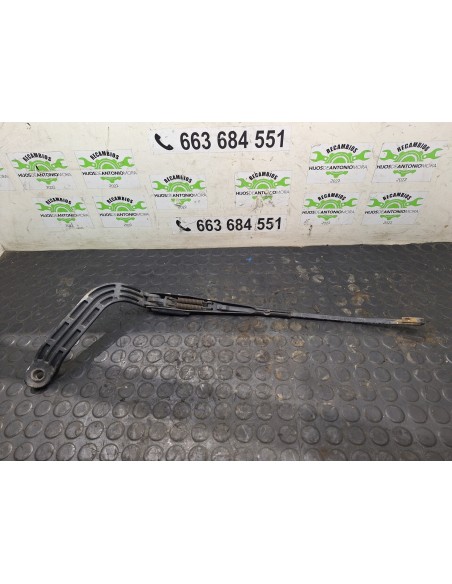 [105211] BRAZO LIMPIA - RENAULT MIDLUM (01/2000 - 12/2013)
