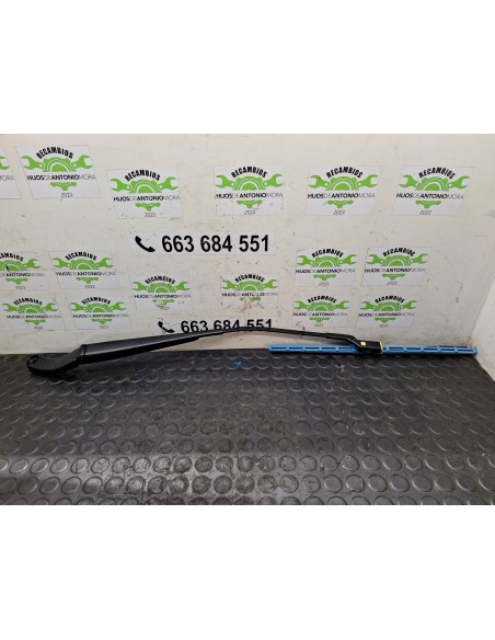 [104832] BRAZO LIMPIA DELANTERO DERECHO - VOLKSWAGEN T-ROC (01/2017 - 12/2020)