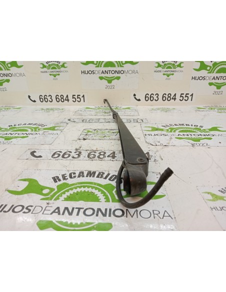 [92186] BRAZO LIMPIA DELANTERO DERECHO - NISSAN CABSTAR 01.04 - (01/2004 - 01/2006)