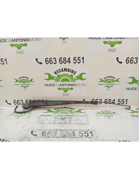 [92186] BRAZO LIMPIA DELANTERO DERECHO - NISSAN CABSTAR 01.04 - (01/2004 - 01/2006)